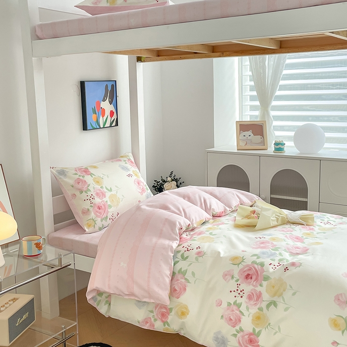 91家纺网 家纺一手货源 找家纺 蓝邻家纺 2024新款小清新印花全棉四件套学生宿舍三件套 筱薇