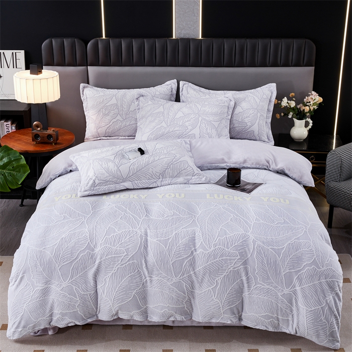 91家纺网 家纺一手货源 找家纺 2024新款A类8斤雕花绒牛奶绒四件套 叶霖-灰