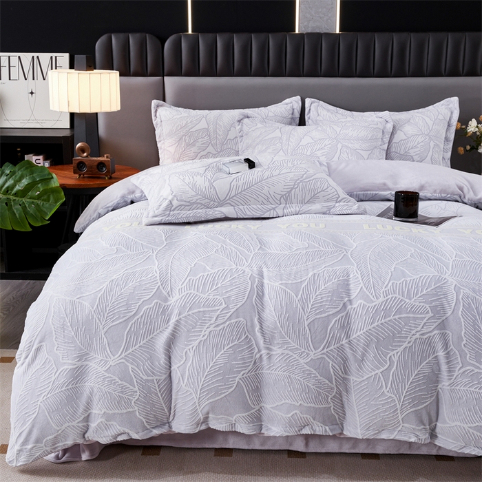 91家纺网 家纺一手货源 找家纺 2024新款A类8斤雕花绒牛奶绒四件套 叶霖-灰