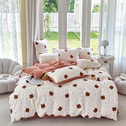 91家纺网 家纺一手货源 找家纺 富之航 2024新款云纱棉四件套现货供应 波点小熊