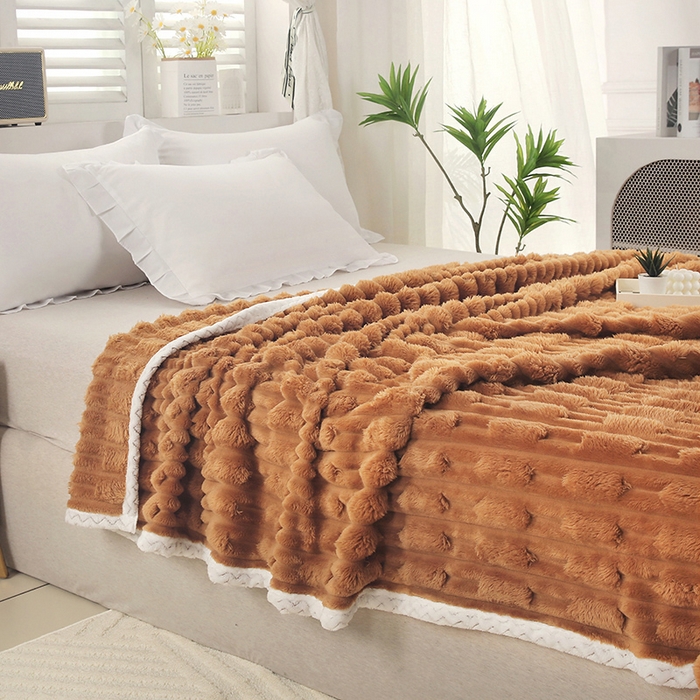 91家纺网 家纺一手货源 找家纺 赋雅家纺-毛毯-绒品套件专家 2025新款仿裘皮兔绒毛毯 咖色