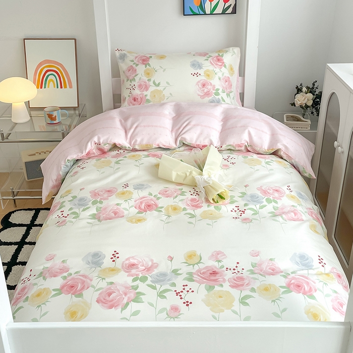 91家纺网 家纺一手货源 找家纺 蓝邻家纺 2024新款小清新印花全棉四件套学生宿舍三件套 筱薇