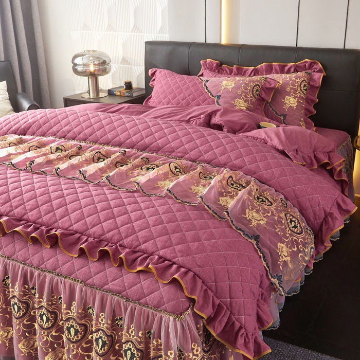 91家纺网 家纺一手货源 找家纺 罗艺轩 2024新款色织蕾丝夹棉床裙款四件套-皇家贵族 皇家贵族-珊瑚红