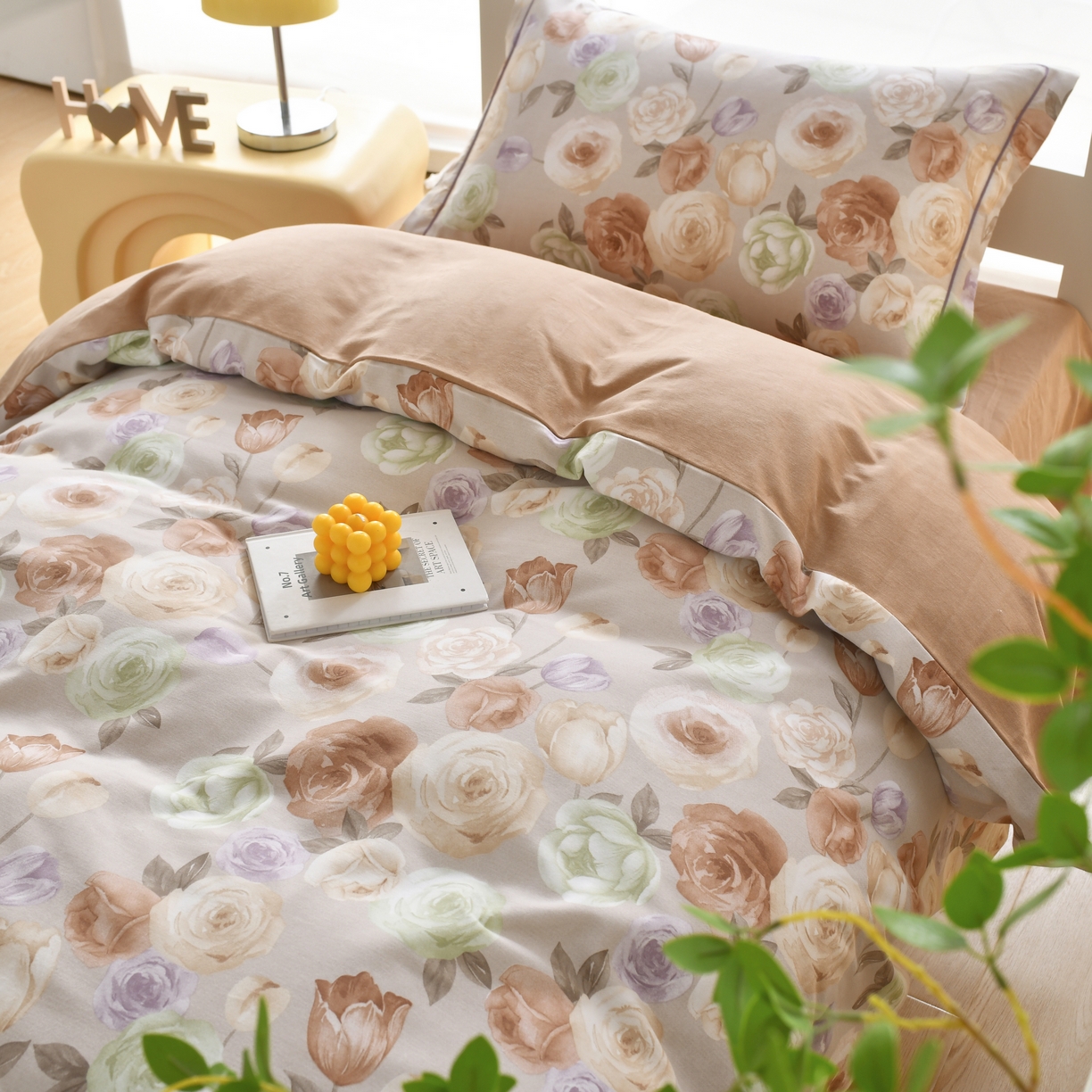 91家纺网 家纺一手货源 找家纺 优尚 2025全棉纯棉磨毛喷气印花学生三件套 古韵芳华