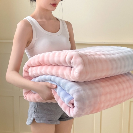 91家纺网 家纺一手货源 找家纺 言熙居家纺 2024新款AB版多功能盖毯被套 泡芙-粉蓝