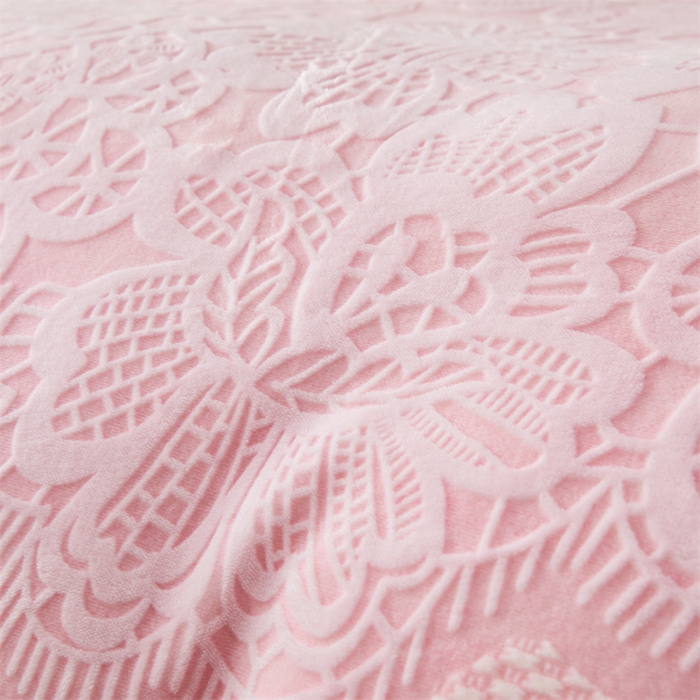 91家纺网 家纺一手货源 找家纺 2024新款A类8斤雕花绒牛奶绒四件套 蔷薇花语-粉