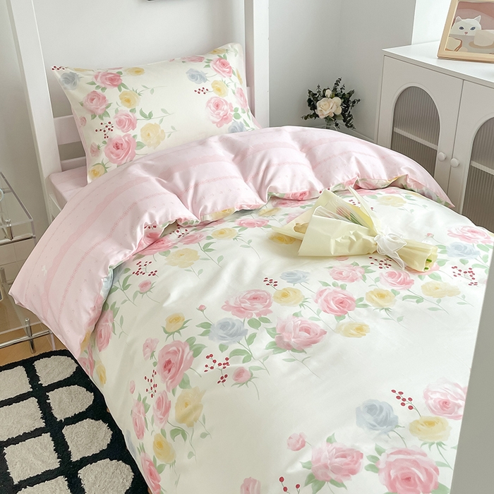 91家纺网 家纺一手货源 找家纺 蓝邻家纺 2024新款小清新印花全棉四件套学生宿舍三件套 筱薇