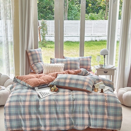 91家纺网 家纺一手货源 找家纺 富之航 2024新款云纱棉四件套现货供应 时尚格子