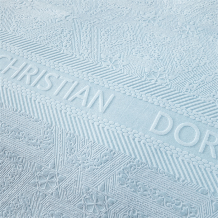 91家纺网 家纺一手货源 找家纺 2024新款A类8斤雕花绒牛奶绒四件套 梵音-蓝