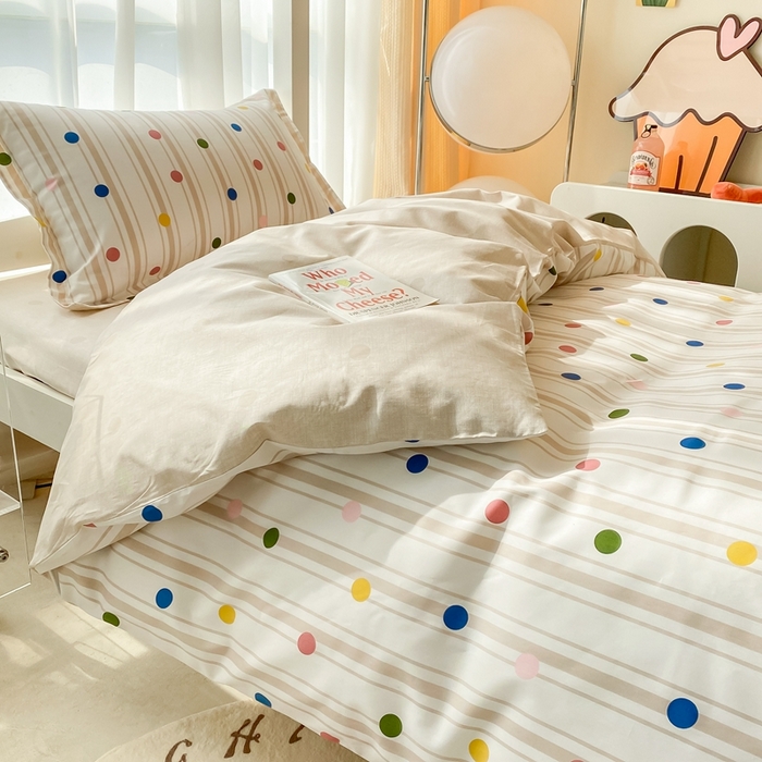 91家纺网 家纺一手货源 找家纺 卡迪亚家纺 2024新款全棉学生三件套 点滴时光