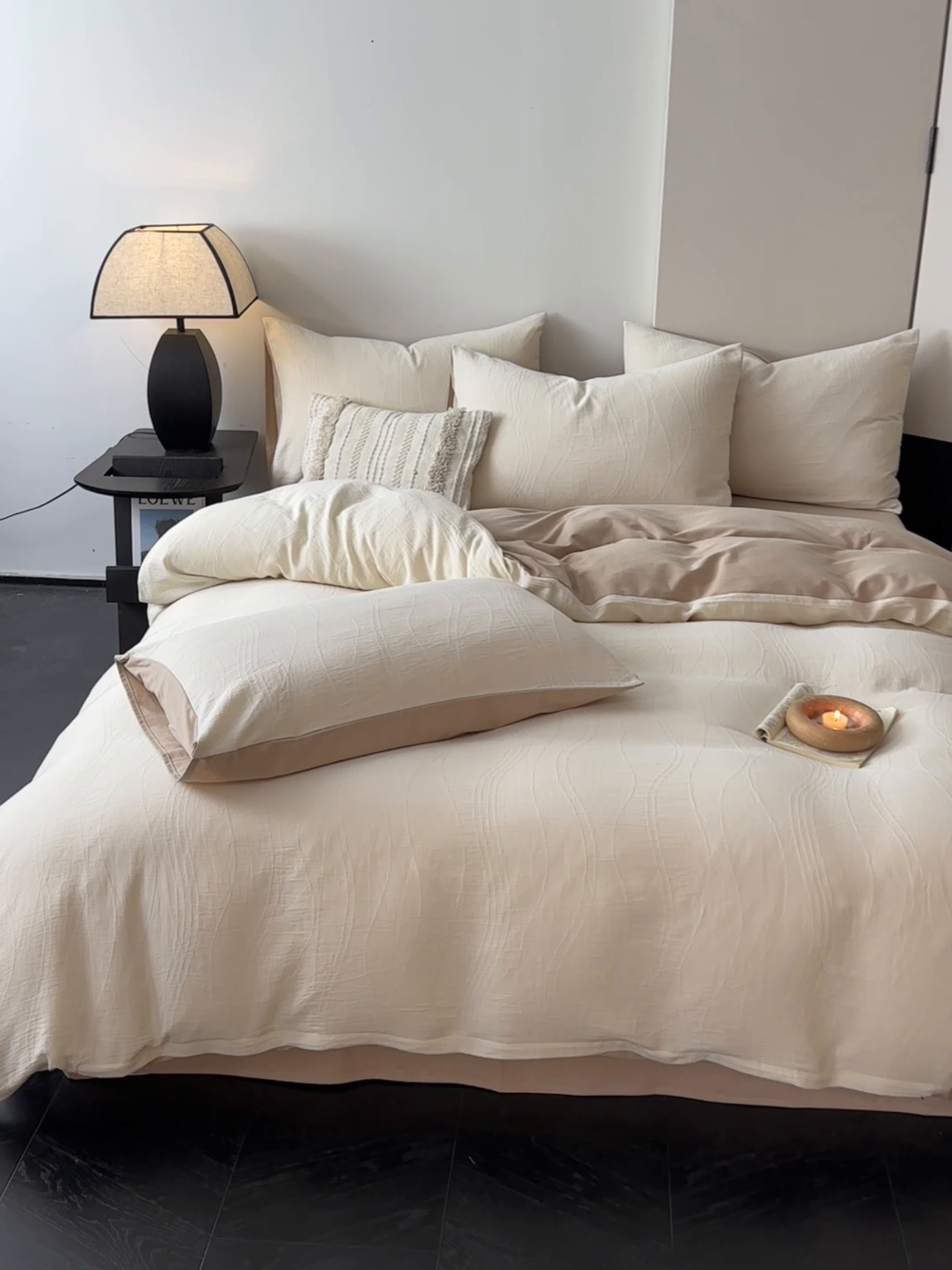 91家纺网 家纺一手货源 找家纺 博雅 2024新款全棉提花三层纱磨毛四件套（上图送2000元货款） 波洛（米）