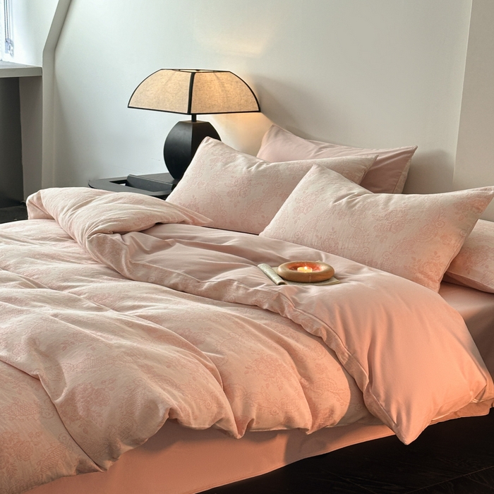 91家纺网 家纺一手货源 找家纺 博雅 2024新款全棉提花三层纱磨毛四件套（上图送2000元货款） 玫瑰面纱（粉）