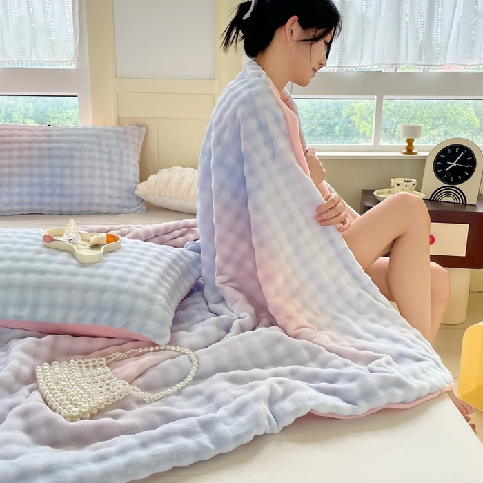 91家纺网 家纺一手货源 找家纺 言熙居家纺 2024新款AB版多功能盖毯被套 泡芙-蓝粉