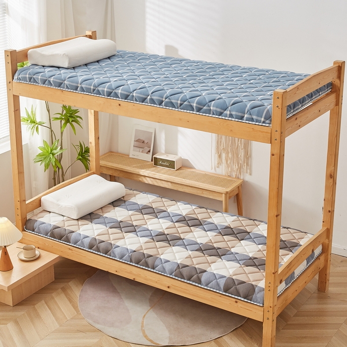 91家纺网 家纺一手货源 找家纺 迪乐妮 2024新款单人床乳胶椰棕床垫 蓝大格