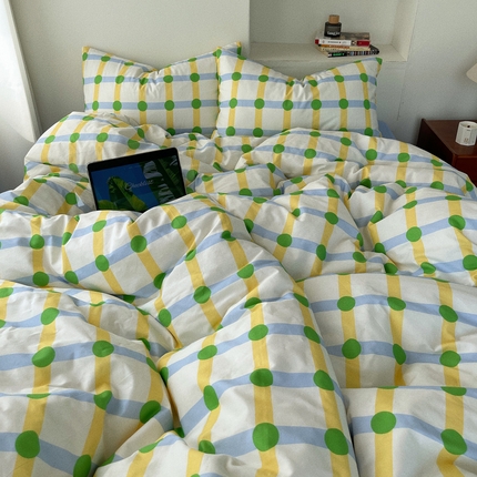 91家纺网 家纺一手货源 找家纺 （总）桃喜 2024新款ins风全棉混搭四件套系列