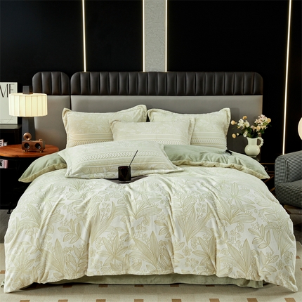91家纺网 家纺一手货源 找家纺 2024新款A类8斤雕花绒牛奶绒四件套 芳草-绿