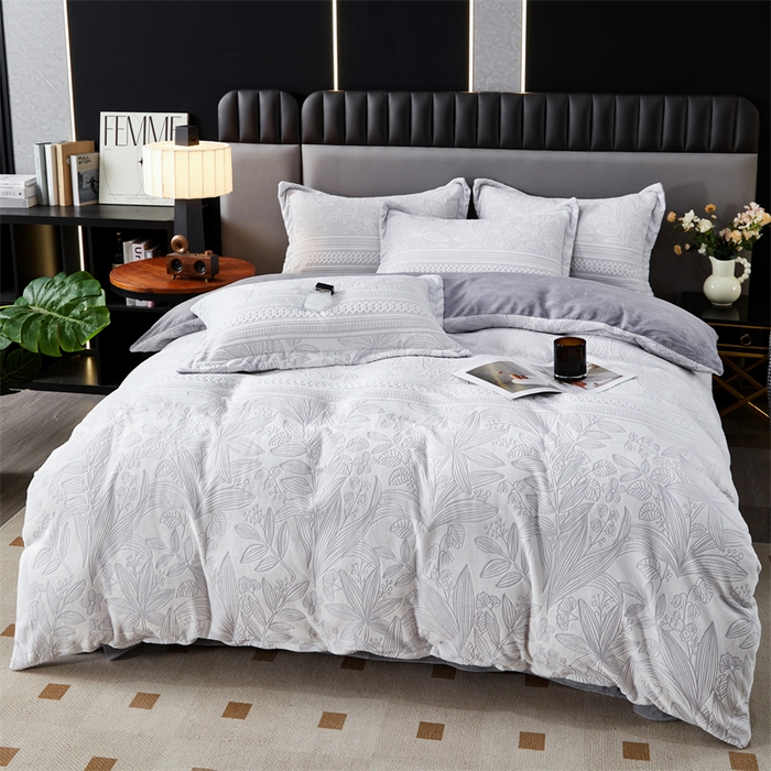 91家纺网 家纺一手货源 找家纺 2024新款A类8斤雕花绒牛奶绒四件套 芳草-灰