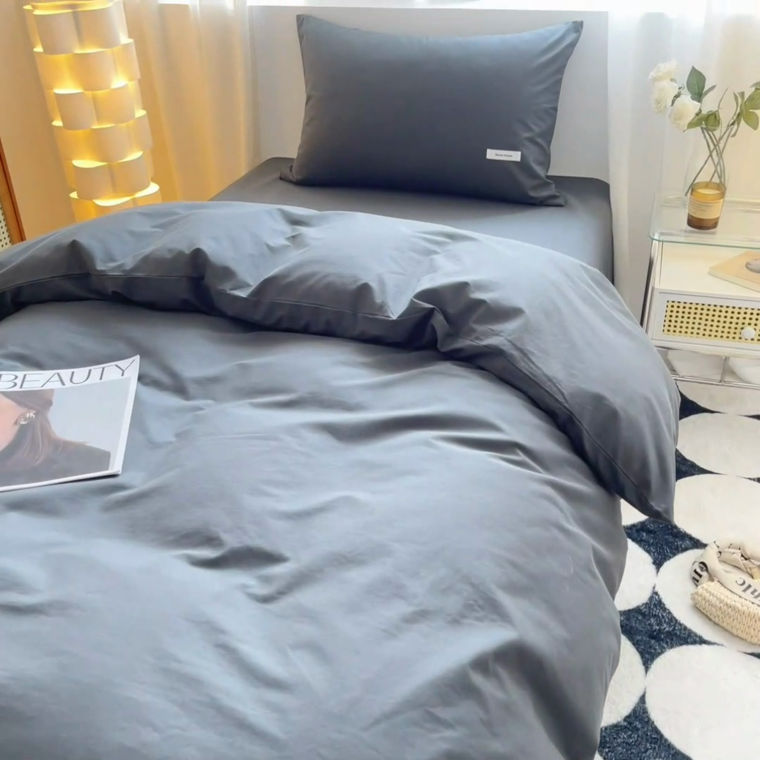 91家纺网 家纺一手货源 找家纺 蓝邻家纺 2024新款纯色水洗棉贴标四件套 高级灰