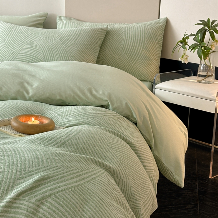 91家纺网 家纺一手货源 找家纺 博雅 2024新款全棉提花三层纱磨毛四件套（上图送2000元货款） 西西里（绿）