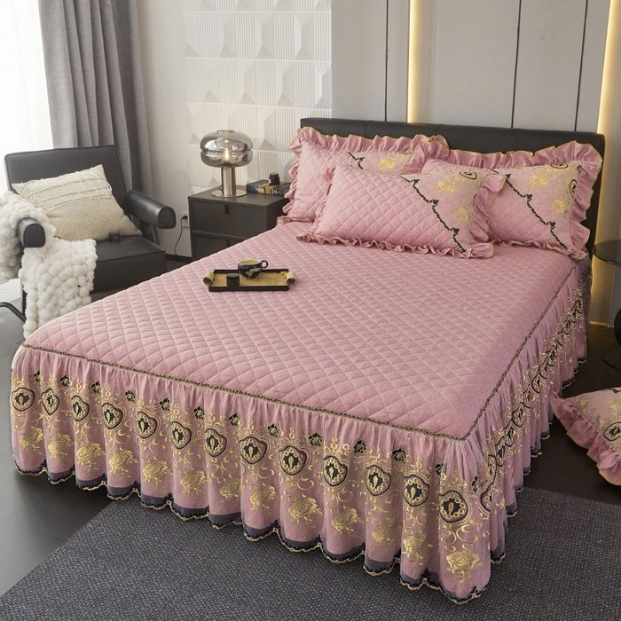 91家纺网 家纺一手货源 找家纺 罗艺轩 2024新款色织蕾丝夹棉床裙三件套-皇家贵族 皇家贵族-香妃粉