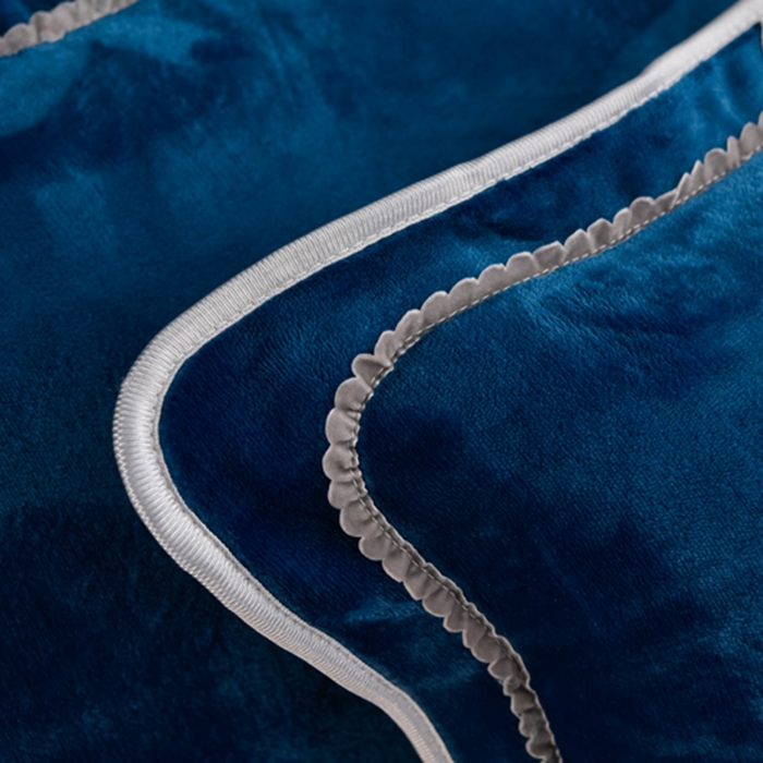 91家纺网 家纺一手货源 找家纺 千嘻汇 2025新款7斤牛奶绒金貂法莱绒床裙款保暖绒四件套 花田梦