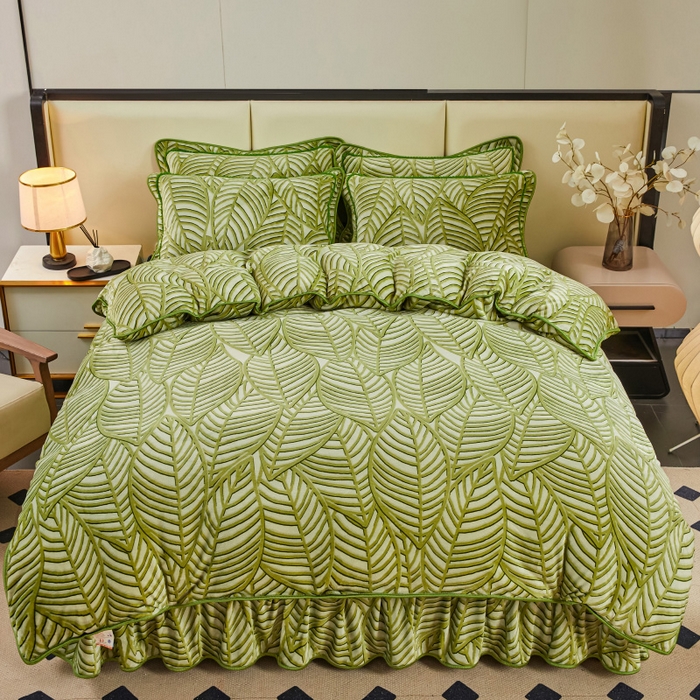 91家纺网 家纺一手货源 找家纺 博兰蒂 2025新款床裙款高克重牛奶绒印花四件套 叶之舒-绿