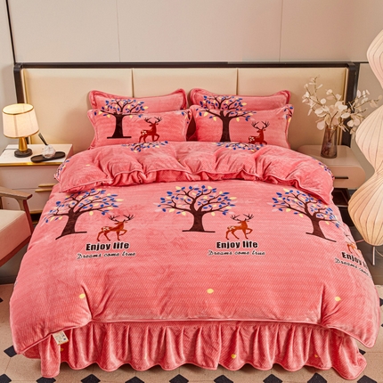 91家纺网 家纺一手货源 找家纺 （总）博兰蒂 2025新款床裙款高克重牛奶绒印花四件套