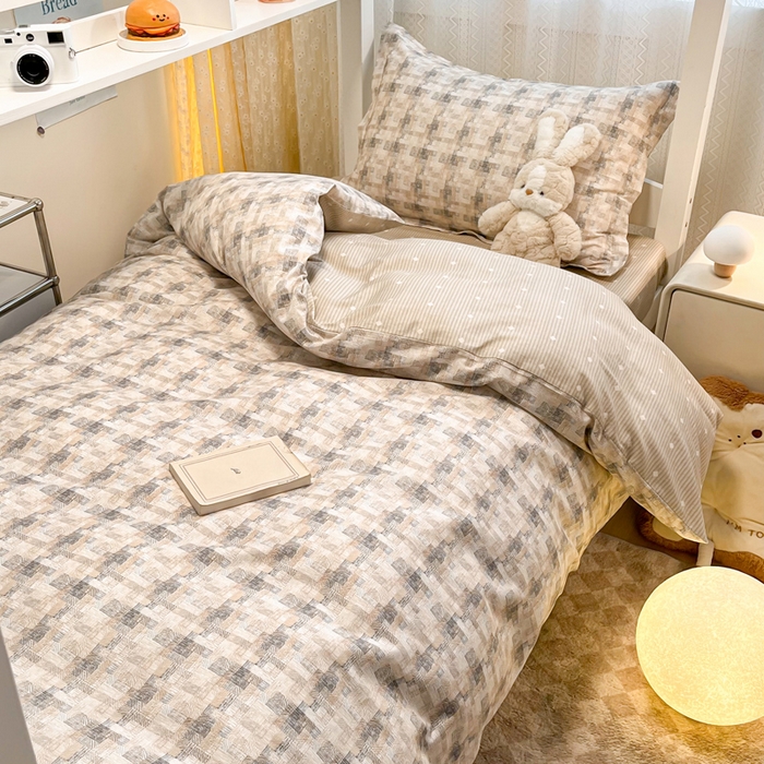 91家纺网 家纺一手货源 找家纺 2024新款小清新全棉印花学生宿舍三件套-68系列 D艾瑞