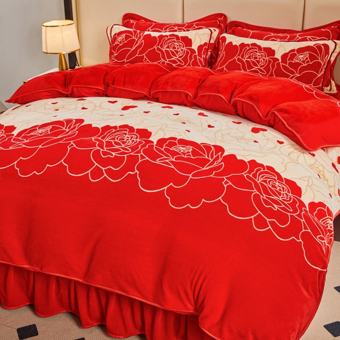 91家纺网 家纺一手货源 找家纺 博兰蒂 2025新款床裙款高克重牛奶绒印花四件套 浪漫花园