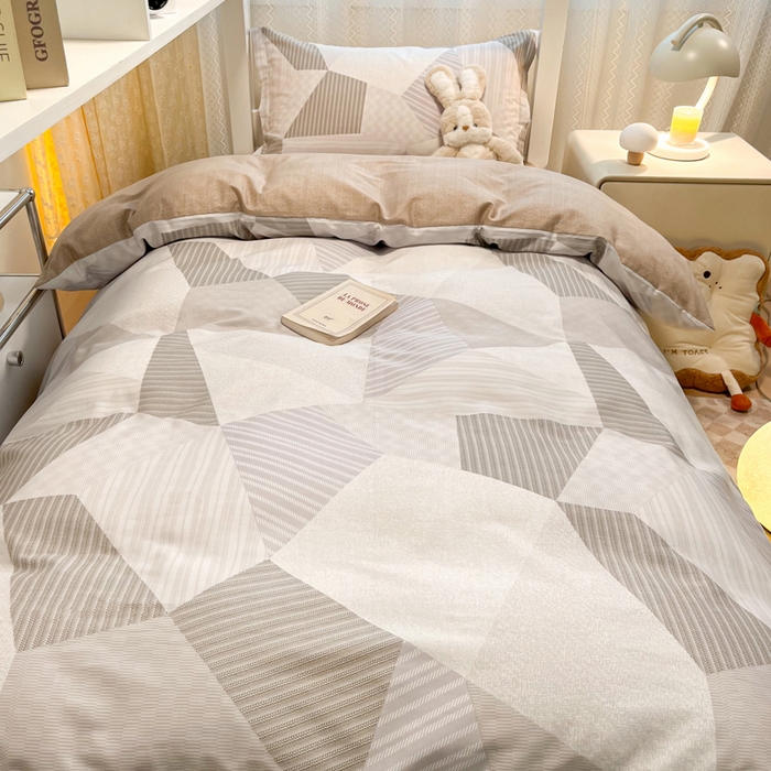 91家纺网 家纺一手货源 找家纺 2024新款小清新全棉印花学生宿舍三件套-68系列 D贝尔