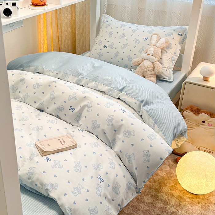 91家纺网 家纺一手货源 找家纺 2024新款小清新全棉印花学生宿舍三件套-68系列 B幸运熊