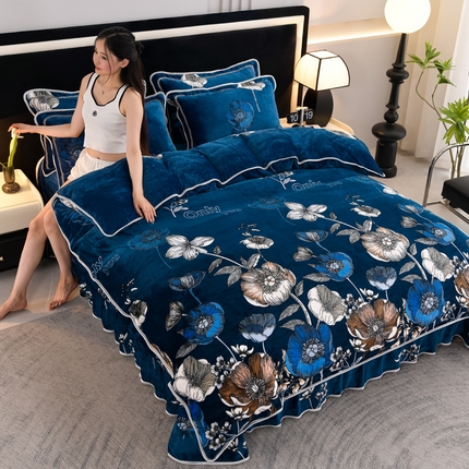 千嘻汇 2025新款7斤牛奶绒金貂法莱绒床裙款保暖绒四件套 花田梦