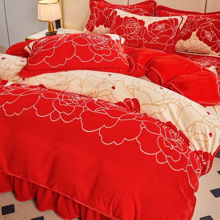 91家纺网 家纺一手货源 找家纺 博兰蒂 2025新款床裙款高克重牛奶绒印花四件套 浪漫花园