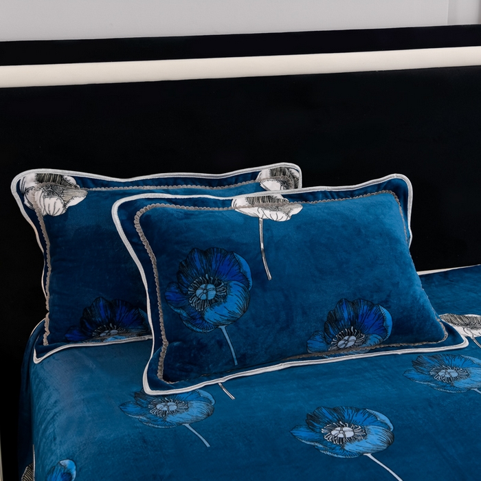 91家纺网 家纺一手货源 找家纺 千嘻汇 2025新款7斤牛奶绒金貂法莱绒床裙款保暖绒四件套 花田梦