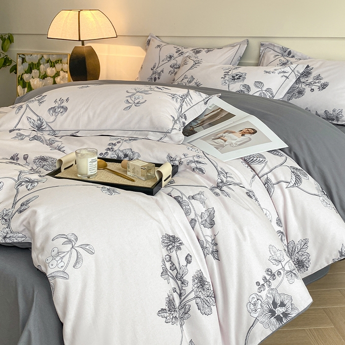 91家纺网 家纺一手货源 找家纺 格里芬家纺 2025新款花卉系列全棉加厚磨毛数码印花四件套（控价劵后标准208起） 韶华