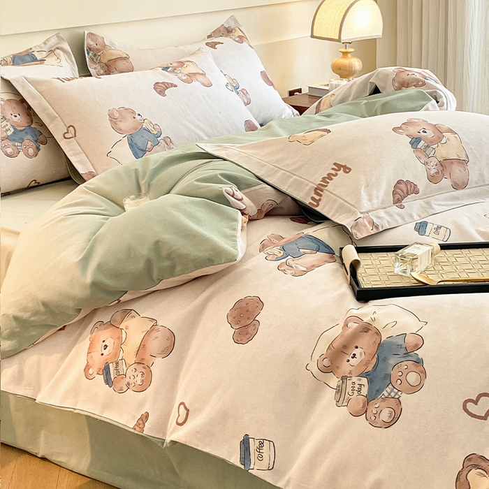 91家纺网 家纺一手货源 找家纺 格里芬家纺 2025新款花卉系列全棉加厚磨毛数码印花四件套（控价劵后标准208起） 快乐熊