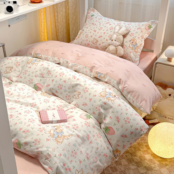 91家纺网 家纺一手货源 找家纺 2024新款小清新全棉印花学生宿舍三件套-68系列 B萌小喵