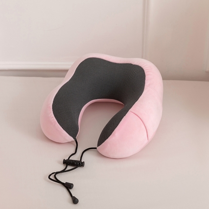 91家纺网 家纺一手货源 找家纺 （总）其乐枕芯 2024新款驼峰U型记忆棉护颈枕头枕芯超30天不退不换 