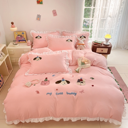 易禾家纺 2024新款专板花型亲肤水洗棉毛巾绣花边四件套-小伙伴 小伙伴-粉