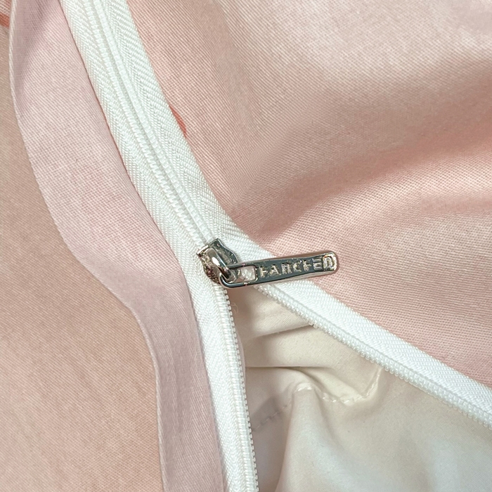 91家纺网 家纺一手货源 找家纺 2024新款小清新全棉印花学生宿舍三件套-68系列 A草莓小兔