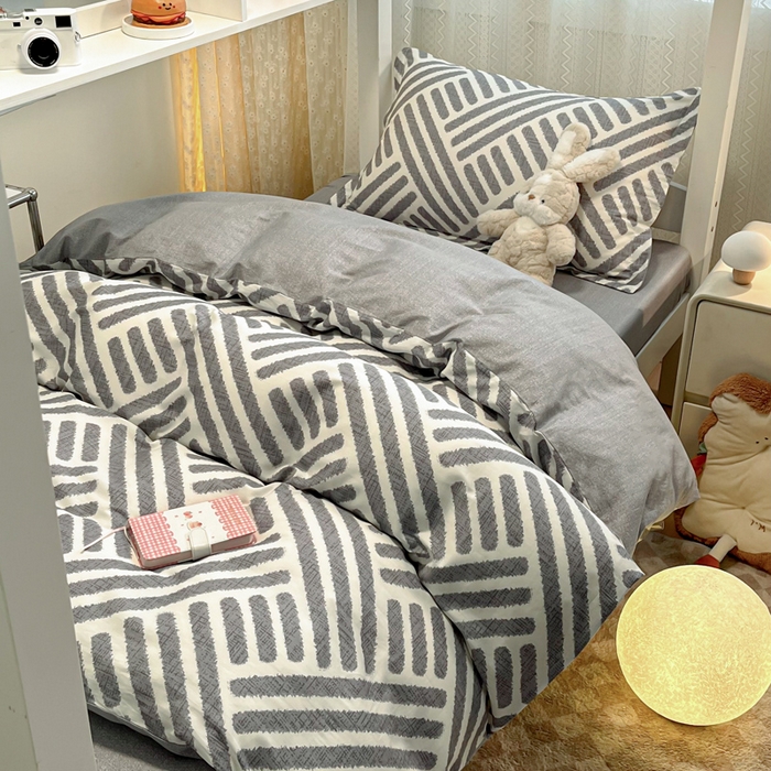 91家纺网 家纺一手货源 找家纺 2024新款小清新全棉印花学生宿舍三件套-68系列 D洛伊-灰