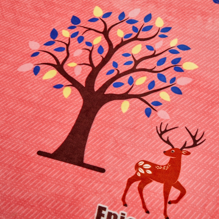 91家纺网 家纺一手货源 找家纺 博兰蒂 2025新款床裙款高克重牛奶绒印花四件套 发财鹿