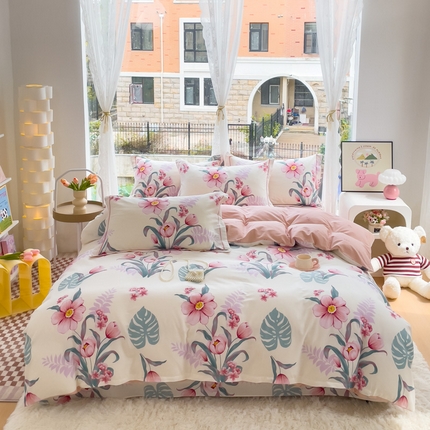 91家纺网 家纺一手货源 找家纺 铭博家纺 2024新款直播爆款网红全棉四件套13070印花吊边一字绣纯棉四件套工艺款 长歌行