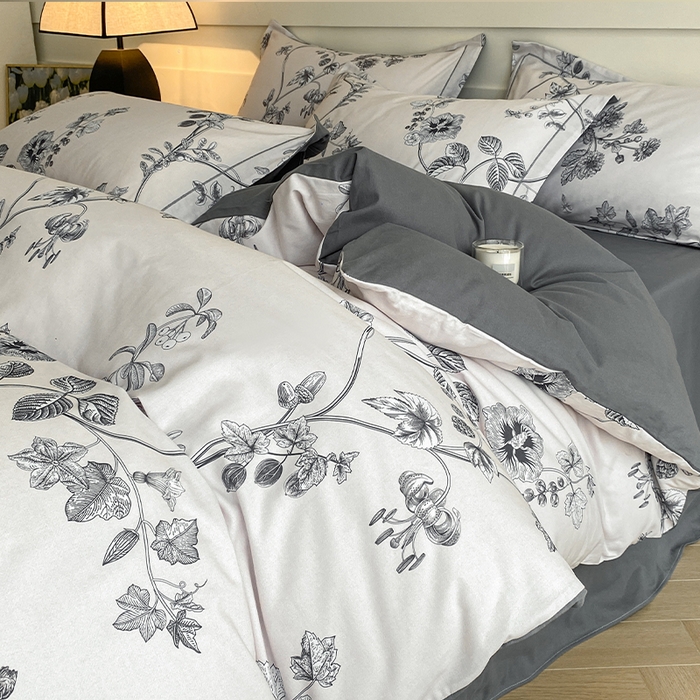 91家纺网 家纺一手货源 找家纺 格里芬家纺 2025新款花卉系列全棉加厚磨毛数码印花四件套（控价劵后标准208起） 韶华