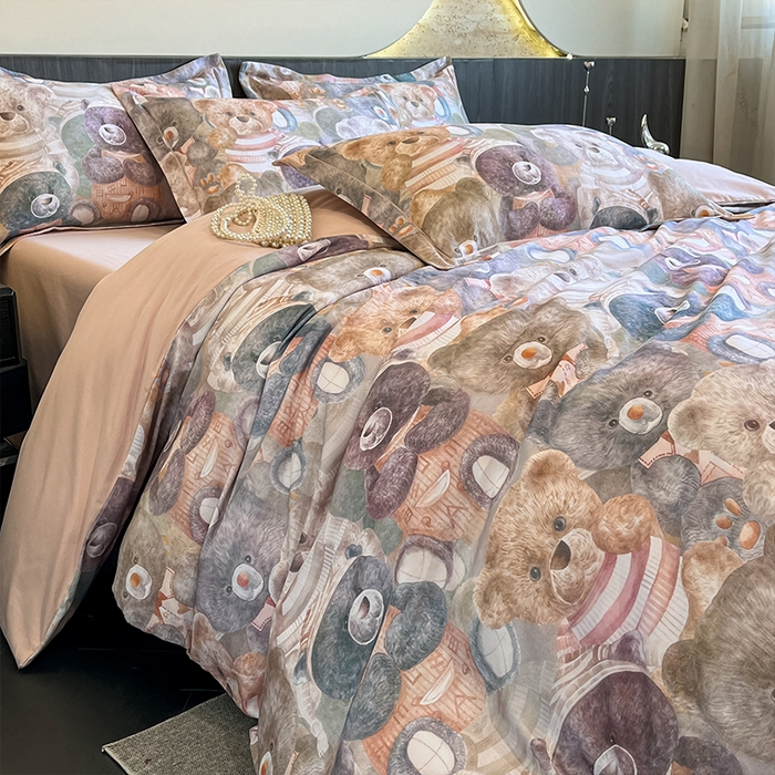 91家纺网 家纺一手货源 找家纺 格里芬家纺 2025新款花卉系列全棉加厚磨毛数码印花四件套（控价劵后标准208起） 梦幻熊熊-桔