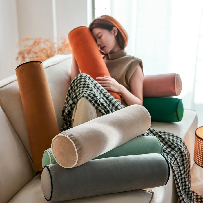 91家纺网 家纺一手货源 找家纺 （总）美茉家居 2024新款丝绒滚边糖果枕