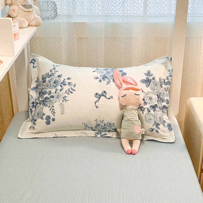 91家纺网 家纺一手货源 找家纺 2024新款小清新全棉印花学生宿舍三件套-68系列 F春宛