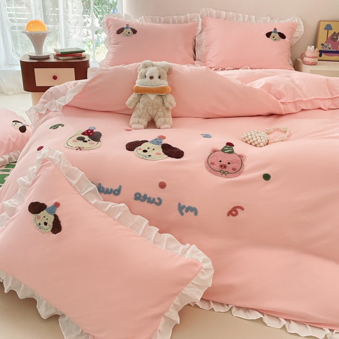 91家纺网 家纺一手货源 找家纺 （总）易禾家纺 2024新款专板花型亲肤水洗棉毛巾绣花边四件套-小伙伴