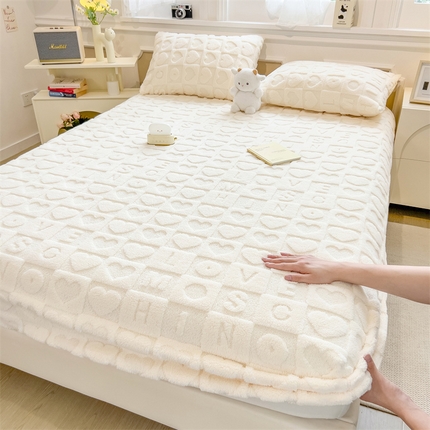 91家纺网 家纺一手货源 找家纺 （总）欧邦 新款爱心款提花塔芙绒床笠款单品床笠