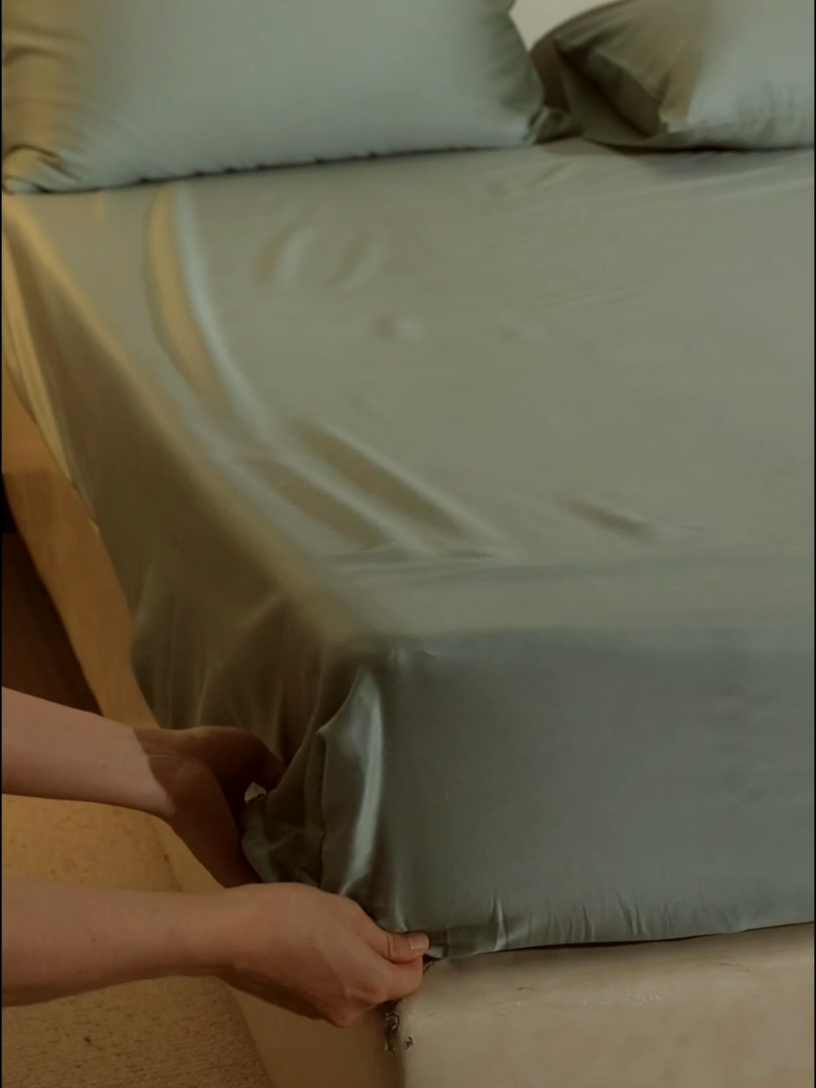 91家纺网 家纺一手货源 找家纺 轩和 2025新款A类LF60S兰精天丝单品床笠 春熙绿